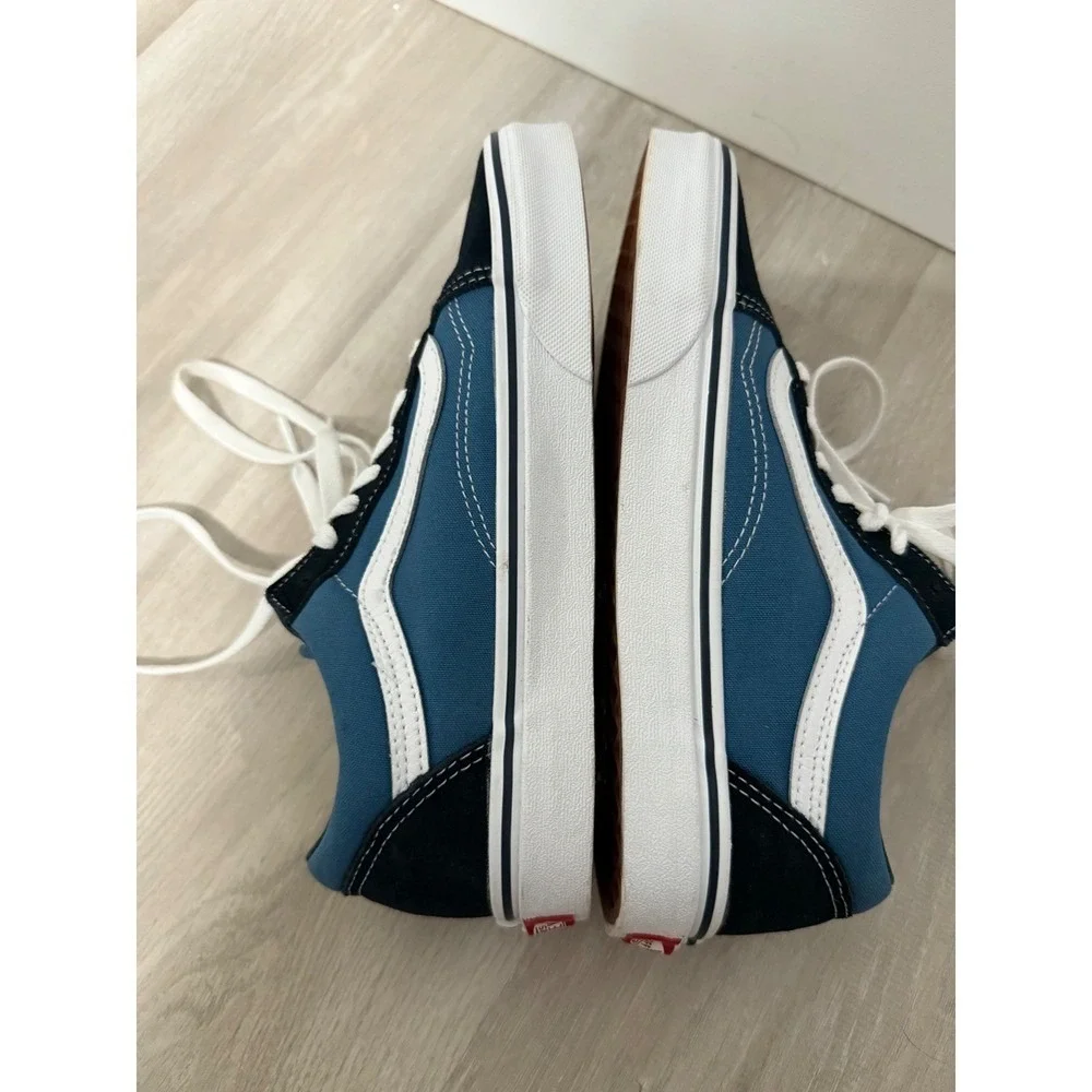 Vans lining white